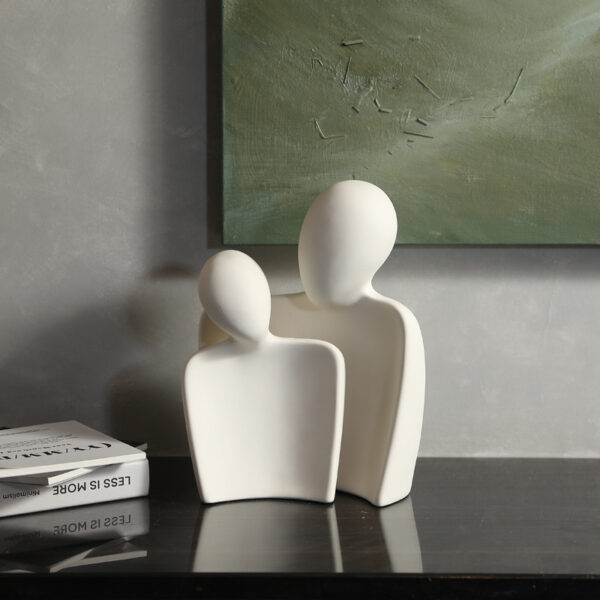 GM1038 - Image 2