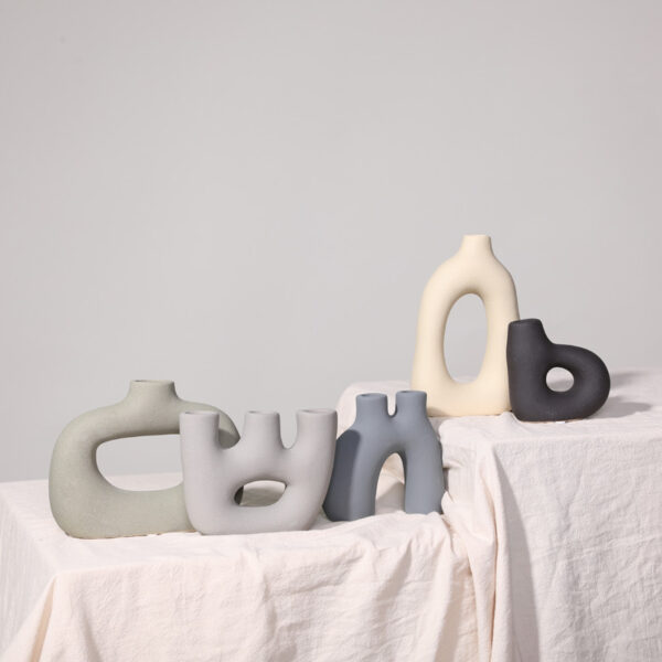 GM1552 - Image 4