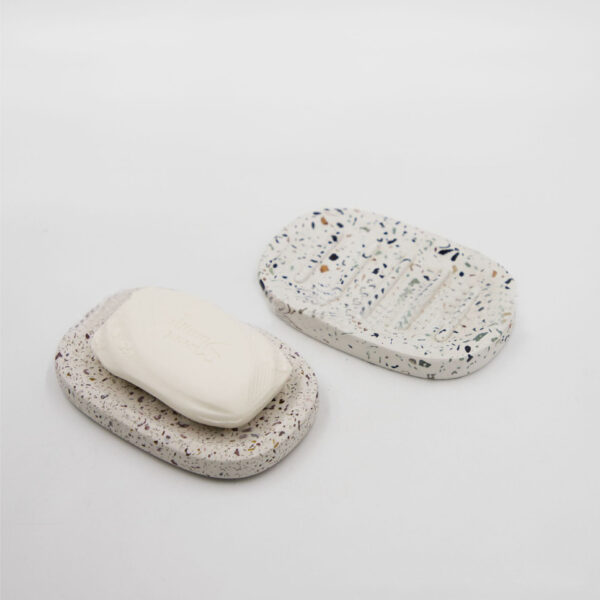 CE1008 - Image 6