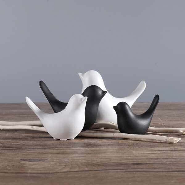 GM1025 - Image 6