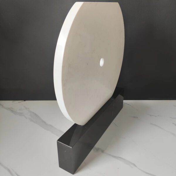GM1003 - Image 4